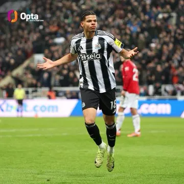 强！奥苏拉是英超唯一第90分钟打入制胜曼联进球的替补球员